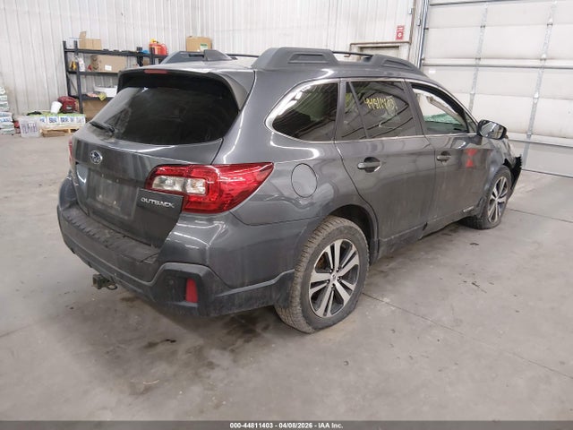 44811403 :رقم المزاد ، 4S4BSANC0J3261510 vin ، 2018 Subaru Outback 2.5i Limited مزاد بيع