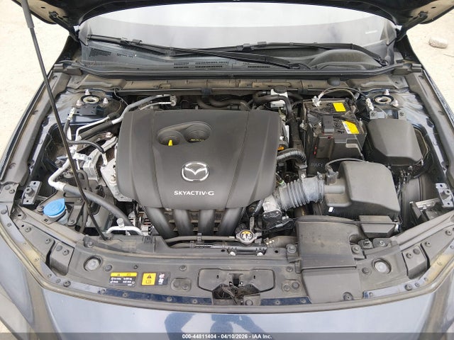 JM1BPAKLXM1339432 Mazda Mazda3 Select