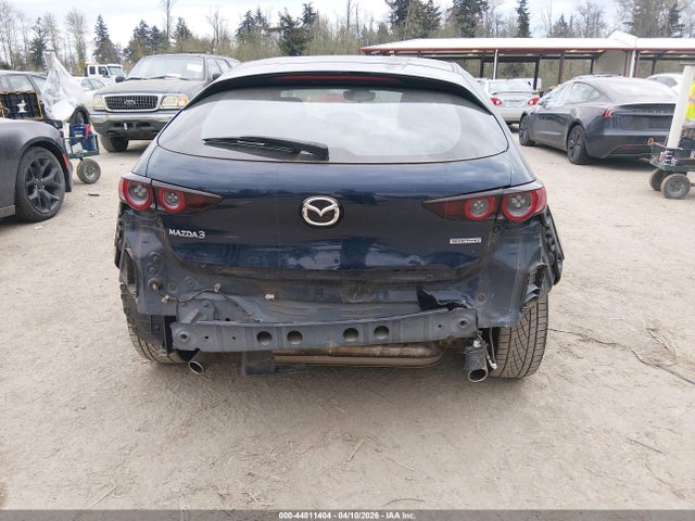JM1BPAKLXM1339432 Mazda Mazda3 Select