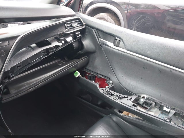 2022 Toyota Camry Xle Hybrid მანქანა იყიდება აუქციონზე, vin: 4T1F31AK4NU584227, აუქციონის ნომერი: 44811411