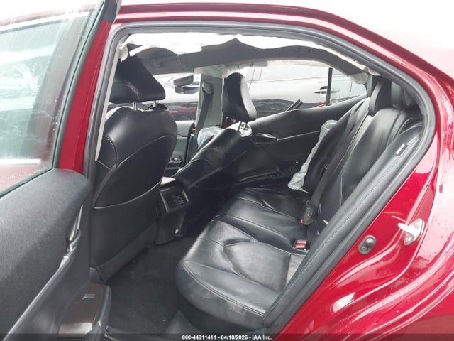 2022 Toyota Camry Xle Hybrid მანქანა იყიდება აუქციონზე, vin: 4T1F31AK4NU584227, აუქციონის ნომერი: 44811411