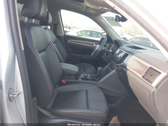44811414 :رقم المزاد ، 1V2RR2CA6KC521477 vin ، 2019 Volkswagen Atlas 3.6l V6 Sel R-line مزاد بيع