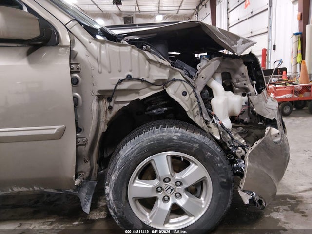 44811419 :رقم المزاد ، 5FNYF4H58BB059021 vin ، 2011 Honda Pilot Ex-l مزاد بيع