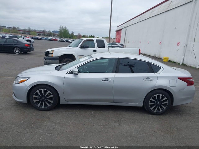 1N4AL3AP5JC243379 Nissan Altima 2.5 Sl