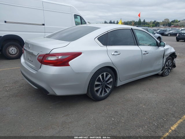 1N4AL3AP5JC243379 Nissan Altima 2.5 Sl