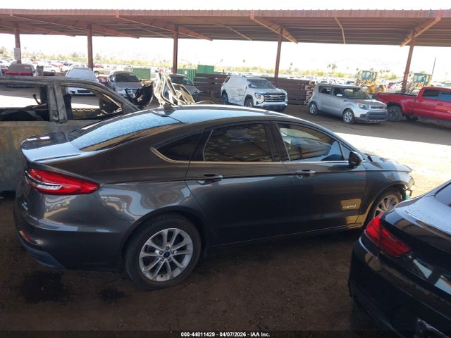 Продажа на аукционе авто 2019 Ford Fusion Hybrid Se, vin: 3FA6P0LU5KR201597, номер лота: 44811429
