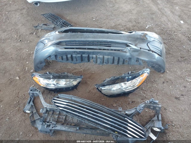 Продажа на аукционе авто 2019 Ford Fusion Hybrid Se, vin: 3FA6P0LU5KR201597, номер лота: 44811429