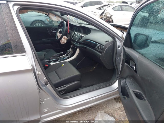 2016 Honda Accord Lx მანქანა იყიდება აუქციონზე, vin: 1HGCR2F33GA096275, აუქციონის ნომერი: 44811430