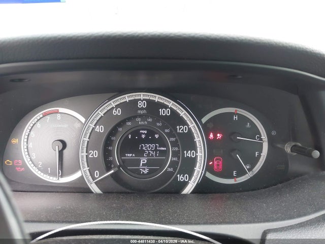 2016 Honda Accord Lx მანქანა იყიდება აუქციონზე, vin: 1HGCR2F33GA096275, აუქციონის ნომერი: 44811430