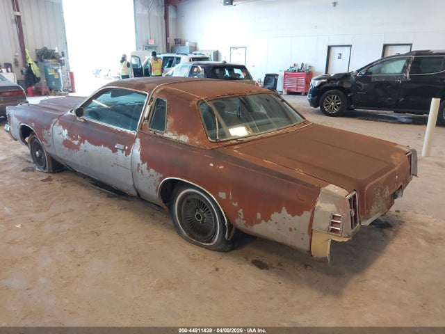 44811439 :رقم المزاد ، SS22M6R173456 vin ، 1976 Chrysler Cordoba مزاد بيع
