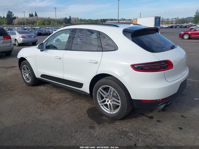 Porsche Macan 2017 WP1AA2A5XHLB04768 Image 3