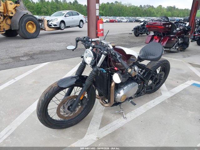SMTD42HLXHT801675 Triumph Motorcycle Bonneville Bobber