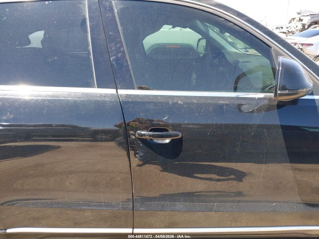 Продажа на аукционе авто 2014 Audi Q5 2.0t Premium, vin: WA1LFAFP1EA022266, номер лота: 44811472