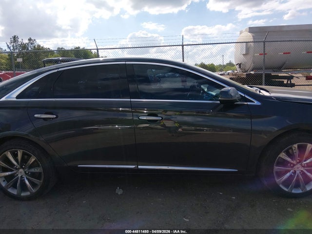 2013 Cadillac Xts Luxury მანქანა იყიდება აუქციონზე, vin: 2G61P5S31D9101549, აუქციონის ნომერი: 44811480