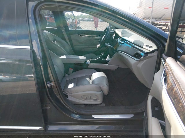2013 Cadillac Xts Luxury მანქანა იყიდება აუქციონზე, vin: 2G61P5S31D9101549, აუქციონის ნომერი: 44811480