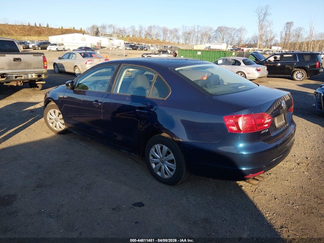 2012 Volkswagen Jetta 2.0l S მანქანა იყიდება აუქციონზე, vin: 3VW2K7AJ7CM405225, აუქციონის ნომერი: 44811481