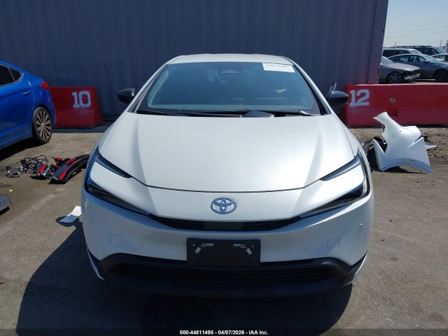 Toyota Prius Le 2025 JTDACAAU2S3062276 Image 13