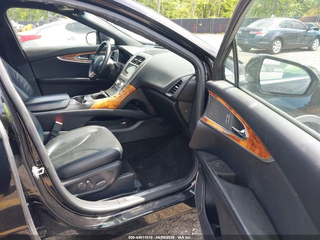 Продаж на аукціоні авто 2017 Lincoln Mkx Reserve, vin: 2LMPJ8LP5HBL46784, номер лоту: 44811510