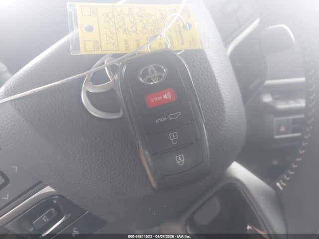 44811523 :رقم المزاد ، 4T1DAACK9SU608169 vin ، 2025 Toyota Camry Se مزاد بيع