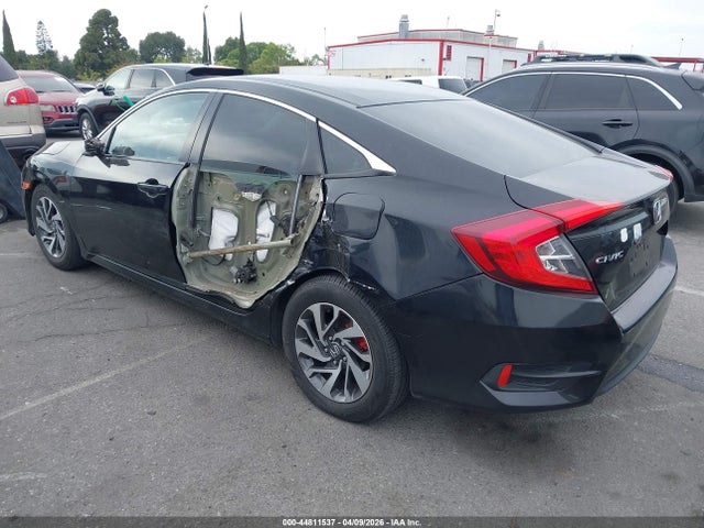 Honda CIVIC EX 2016 2HGFC2F74GH529881 Image 3