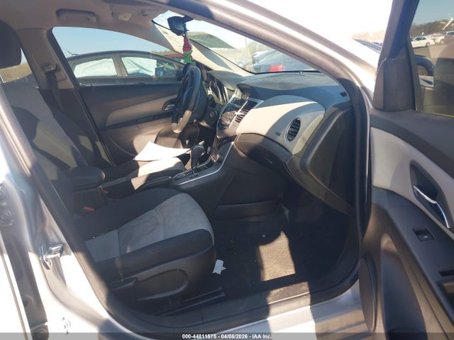 Aukcja sprzedaży 2015 Chevrolet Cruze Ls Auto, vin: 1G1PA5SG7F7264750, numer aukcji: 44811575