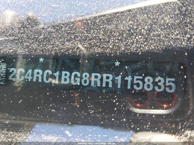 2C4RC1BG8RR115835 Chrysler Pacifica Touring L