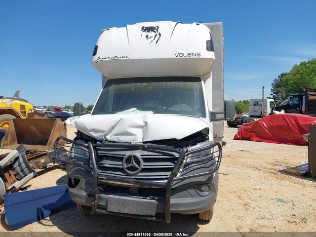 44811599 :رقم المزاد ، WDAPF4CD7KN013369 vin ، 2019 Mercedes-benz Sprinter 4500 Standard Roof V6 مزاد بيع