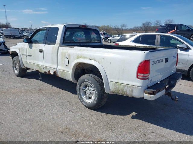 2000 DODGE DAKOTA 1B7GG22N8YS727918 Photo 2