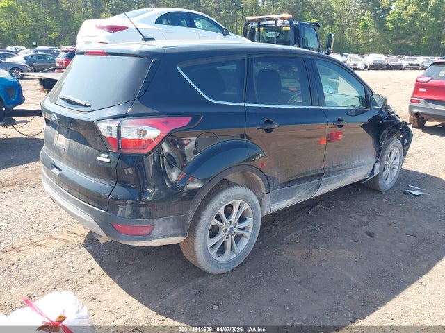 Продажа на аукционе авто 2017 Ford Escape Se, vin: 1FMCU0G96HUD66972, номер лота: 44811609
