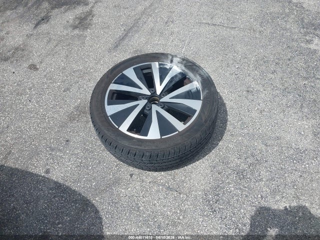 2024 Volkswagen Taos 1.5t Se მანქანა იყიდება აუქციონზე, vin: 3VVSX7B22RM018930, აუქციონის ნომერი: 44811610