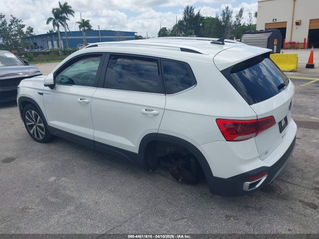 2024 Volkswagen Taos 1.5t Se მანქანა იყიდება აუქციონზე, vin: 3VVSX7B22RM018930, აუქციონის ნომერი: 44811610