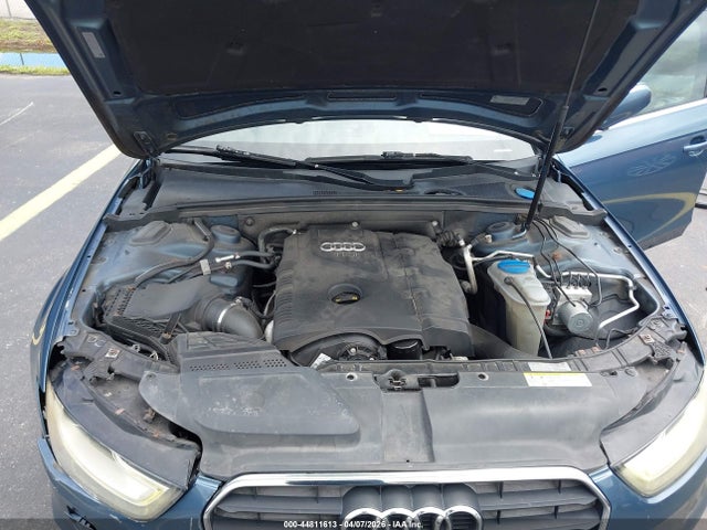 44811613 :رقم المزاد ، WAUBFAFL4FN025815 vin ، 2015 Audi A4 2.0t Premium مزاد بيع