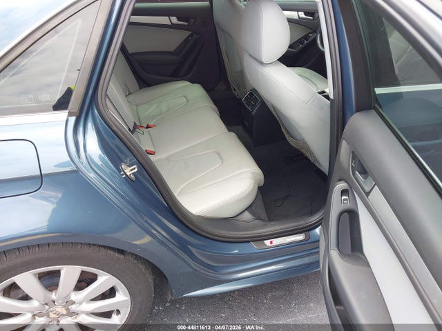 44811613 :رقم المزاد ، WAUBFAFL4FN025815 vin ، 2015 Audi A4 2.0t Premium مزاد بيع
