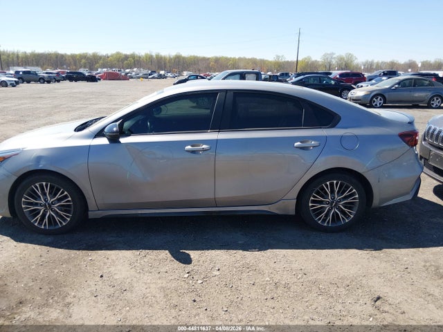 Продажа на аукционе авто 2023 Kia Forte Gt-line, vin: 3KPF54AD6PE636623, номер лота: 44811637