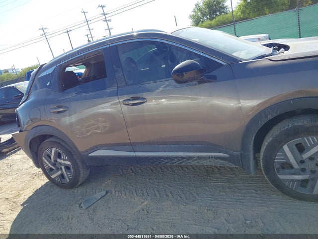 3N8AP6CE2TL339445 Nissan KICKS SV