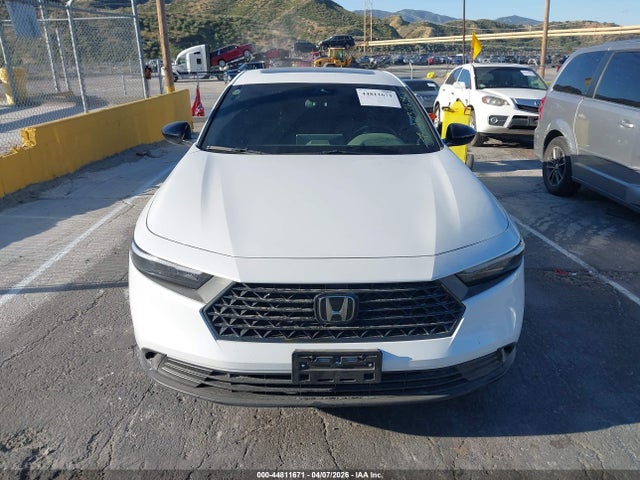 2025 Honda Accord Hybrid Sport მანქანა იყიდება აუქციონზე, vin: 1HGCY2F52SA075625, აუქციონის ნომერი: 44811671