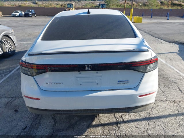 2025 Honda Accord Hybrid Sport მანქანა იყიდება აუქციონზე, vin: 1HGCY2F52SA075625, აუქციონის ნომერი: 44811671