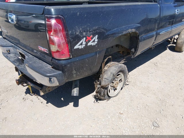 44811703 :رقم المزاد ، 1GTHK29U15E129647 vin ، 2005 Gmc Sierra 2500hd Sle مزاد بيع