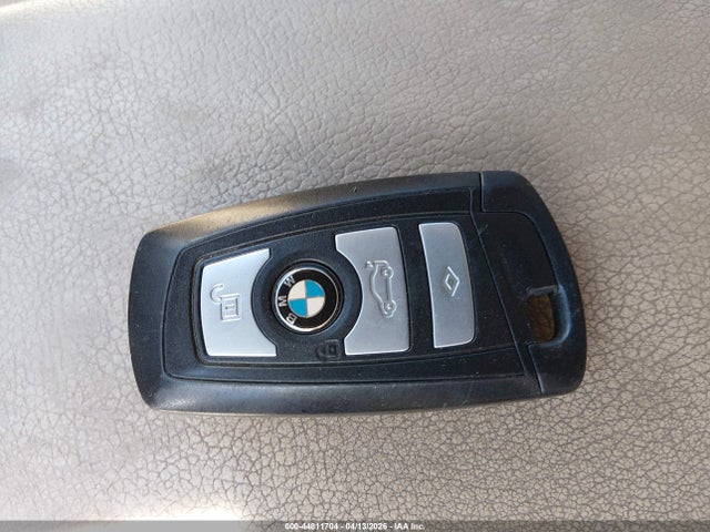 2011 Bmw X3 Xdrive28i მანქანა იყიდება აუქციონზე, vin: 5UXWX5C55BL701577, აუქციონის ნომერი: 44811704
