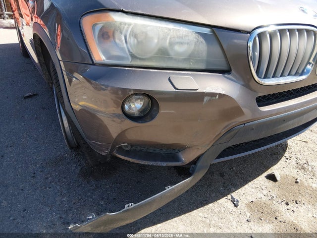2011 Bmw X3 Xdrive28i მანქანა იყიდება აუქციონზე, vin: 5UXWX5C55BL701577, აუქციონის ნომერი: 44811704