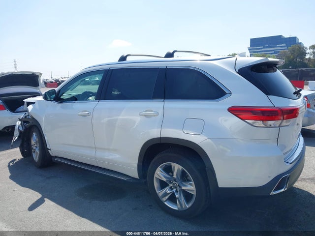 Toyota Highlander Limited 2019 5TDDZRFH0KS983478 Image 14