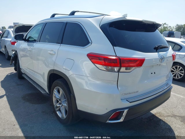 Toyota Highlander Limited 2019 5TDDZRFH0KS983478 Image 3