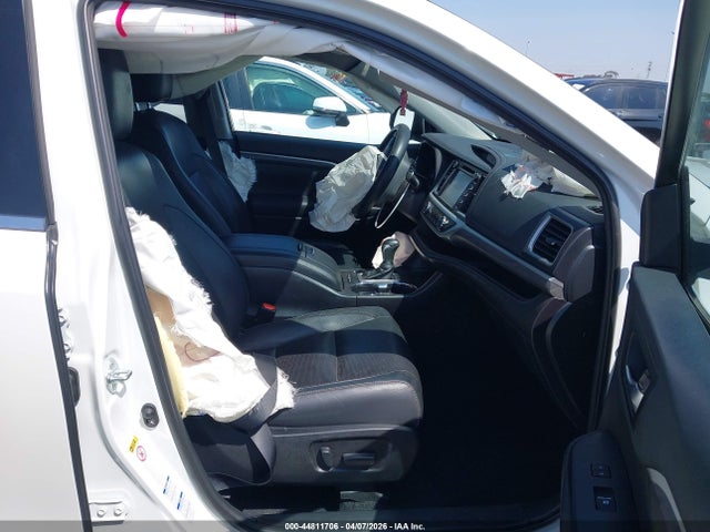 Toyota Highlander Limited 2019 5TDDZRFH0KS983478 Image 5