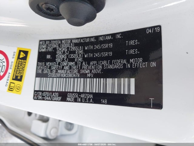 Toyota Highlander Limited 2019 5TDDZRFH0KS983478 Image 9