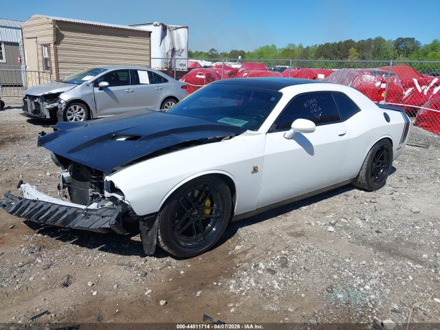 Dodge Challenger R/t Scat Pack 2015 2C3CDZFJ7FH740000 Image 2
