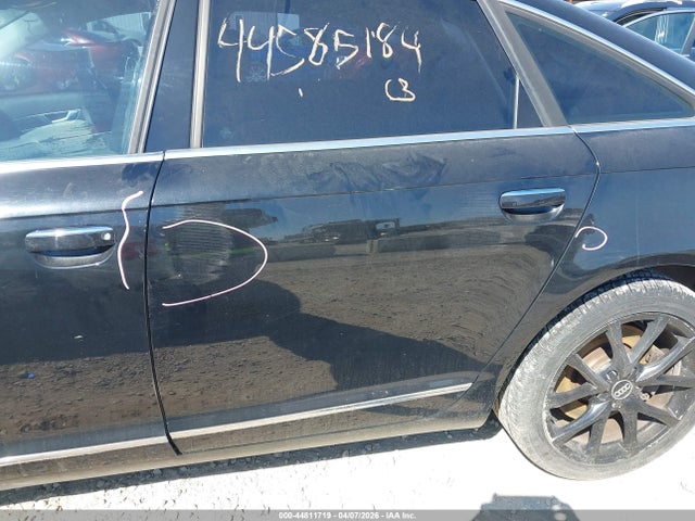 44811719 :رقم المزاد ، WAUFGAFB7BN015358 vin ، 2011 Audi A6 3.0 Premium مزاد بيع