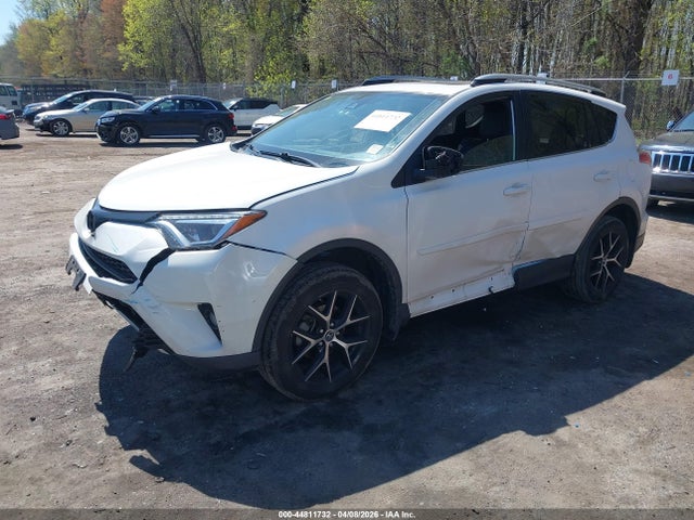 Продажа на аукционе авто 2018 Toyota Rav4 Se, vin: JTMJFREV3JJ184664, номер лота: 44811732