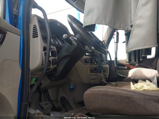 Продажа на аукционе авто 2019 Peterbilt 579, vin: 1XPBDP9X9KD619700, номер лота: 44811742
