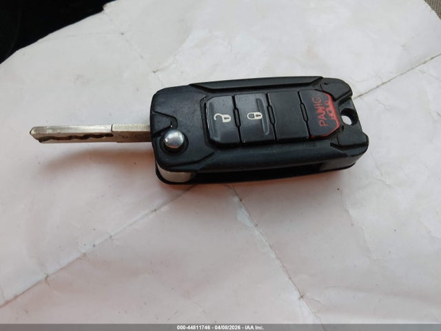 Продажа на аукционе авто 2015 Jeep Renegade Latitude, vin: ZACCJBBT2FPB25274, номер лота: 44811746