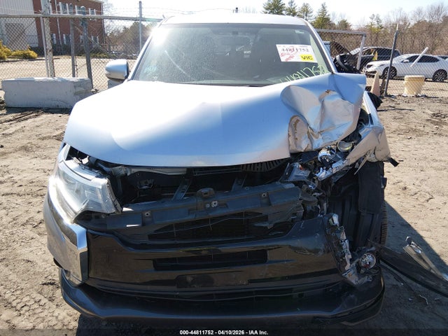 44811752 :رقم المزاد ، JA4AZ3A35GZ026324 vin ، 2016 Mitsubishi Outlander Se مزاد بيع
